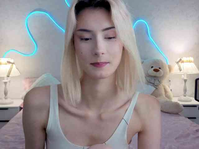kittysocutie webcam