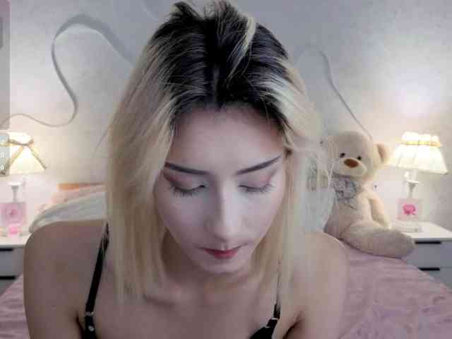 kittysocutie webcam