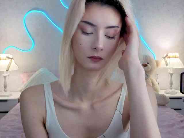 kittysocutie webcam