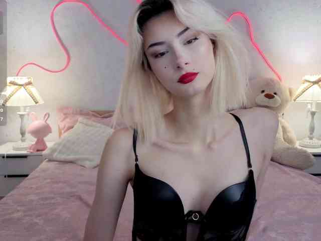 kittysocutie webcam