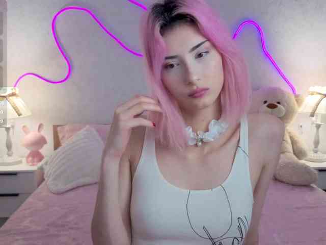 Модель: kittysocutie