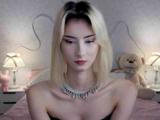 kittysocutie webcam