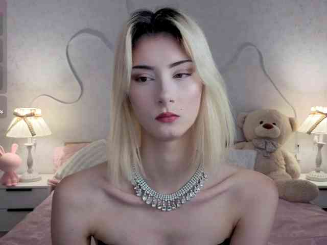 kittysocutie
