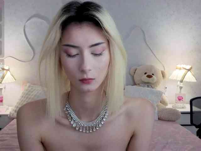 kittysocutie
