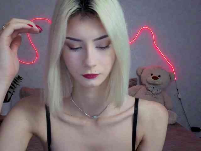 kittysocutie webcam