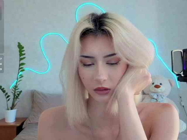 kittysocutie webcam