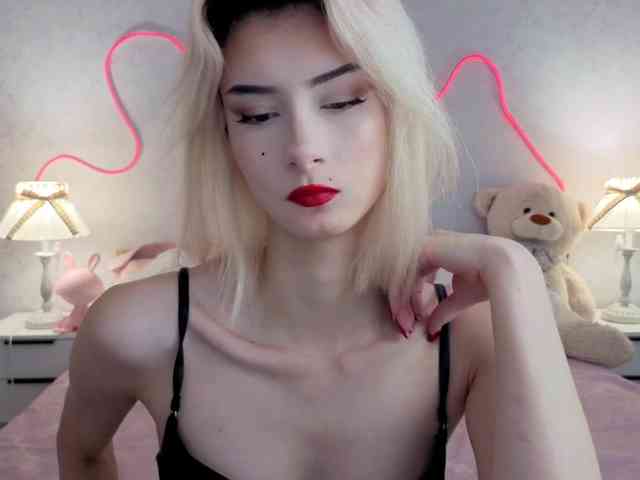 kittysocutie webcam