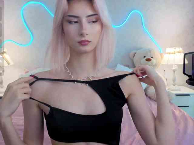 kittysocutie