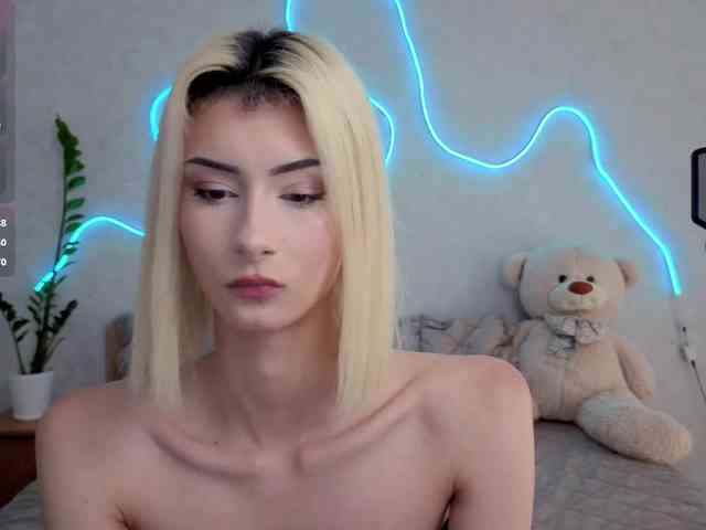 kittysocutie