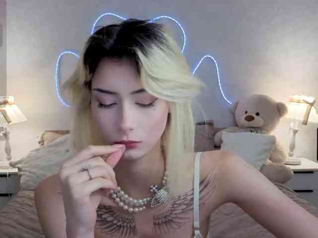 kittysocutie
