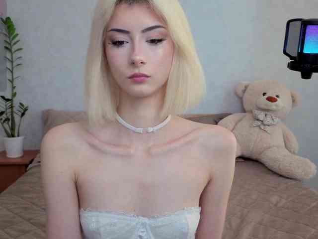 kittysocutie webcam