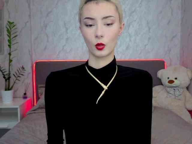 kittysocutie
