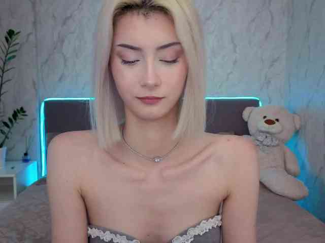 kittysocutie