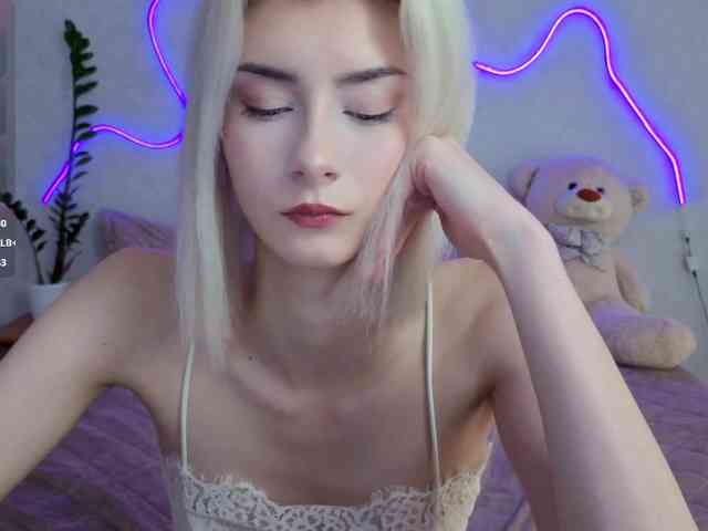 kittysocutie