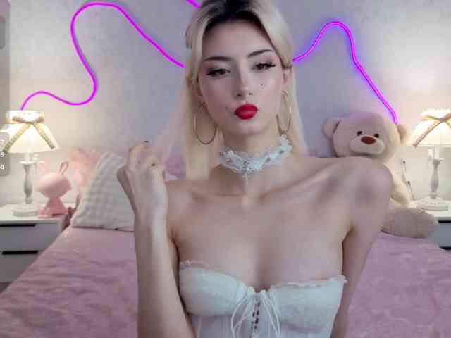 kittysocutie