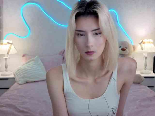 kittysocutie webcam
