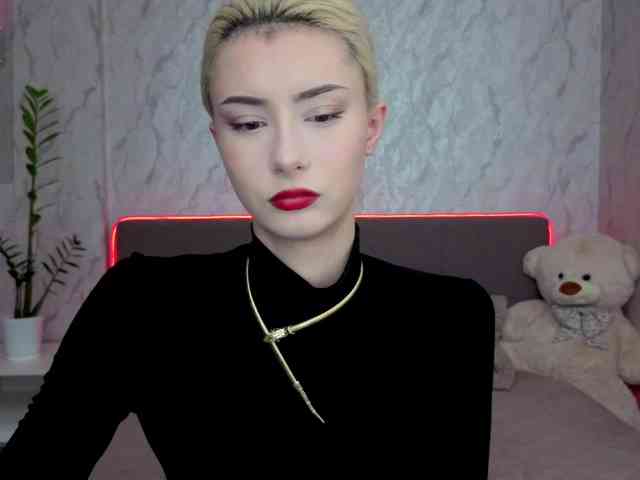 kittysocutie