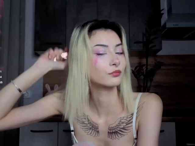 kittysocutie
