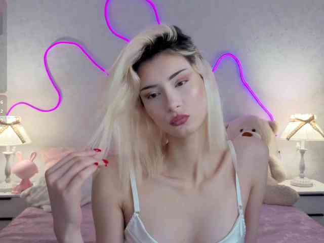 kittysocutie webcam