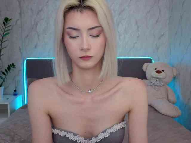 kittysocutie