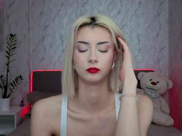 kittysocutie