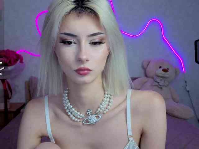 kittysocutie