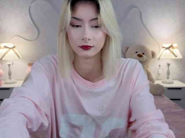kittysocutie webcam