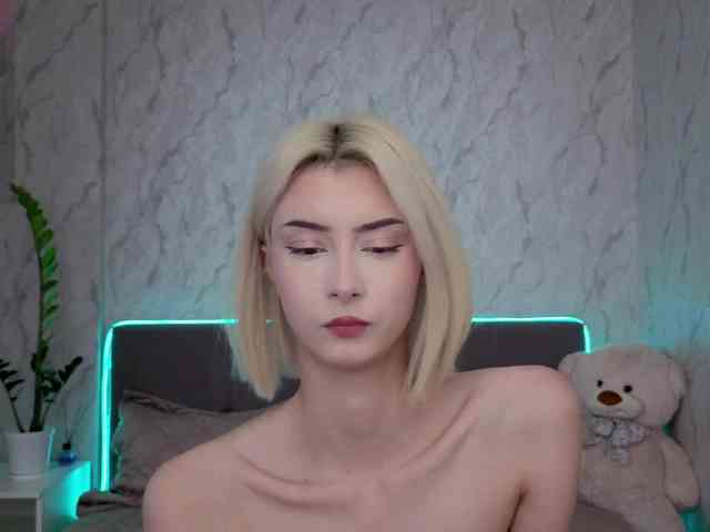 kittysocutie