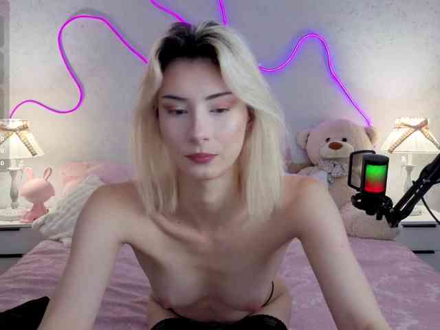 kittysocutie webcam