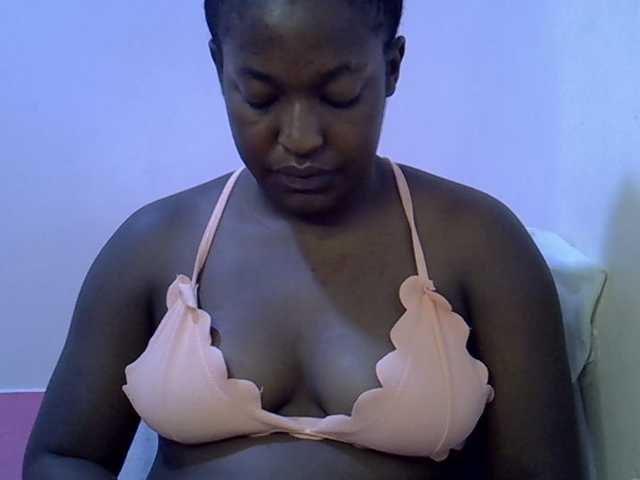 Honey-drop live webcam show