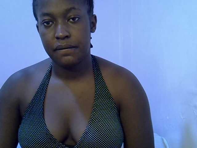 Honey-drop live cam on BongaCams