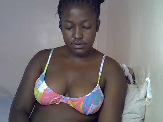 Honey-drop live cam on BongaCams