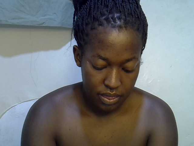 Honey-drop live cam on BongaCams