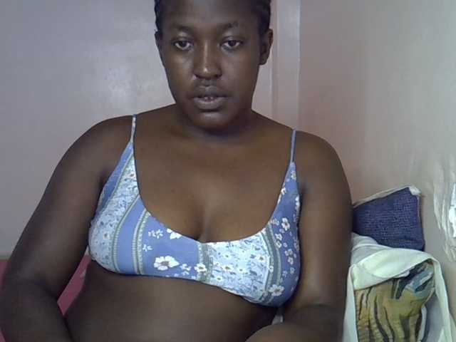 Honey-drop live cam on BongaCams