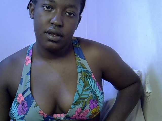 Honey-drop live cam on BongaCams