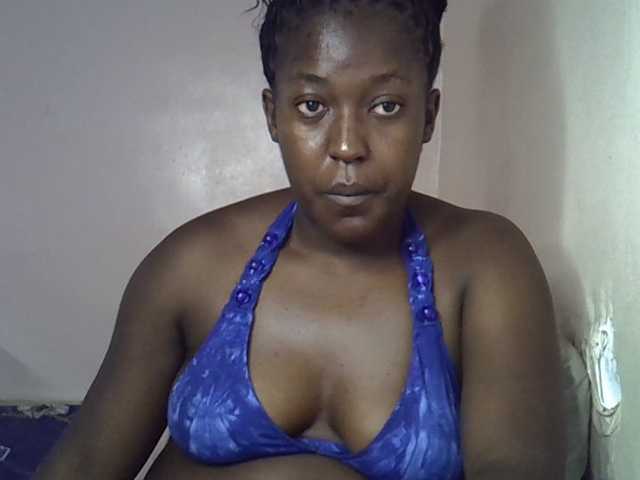 Honey-drop live cam on BongaCams
