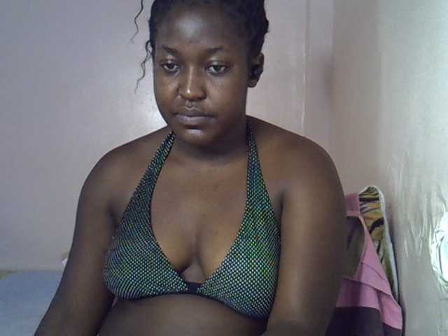 Honey-drop live cam on BongaCams