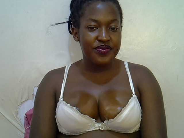Honey-drop live cam on BongaCams