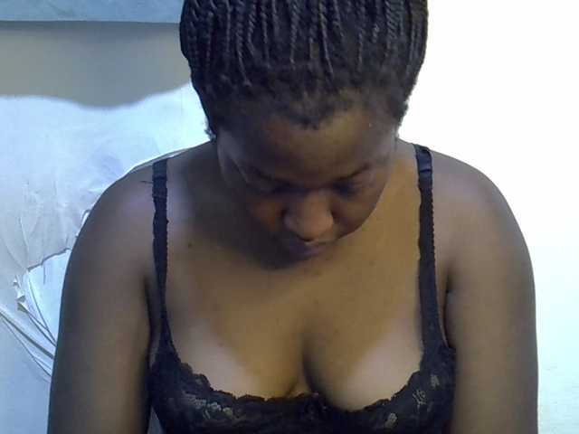 Honey-drop live cam on BongaCams