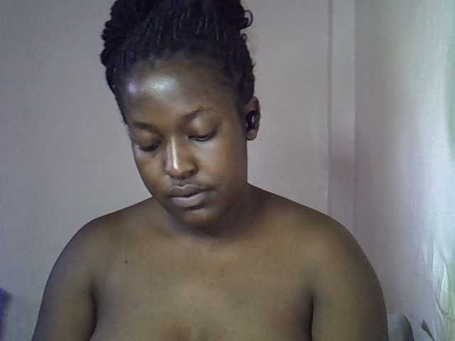 Honey-drop live cam on BongaCams