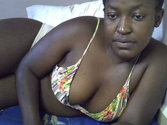 Honey-drop live cam on BongaCams