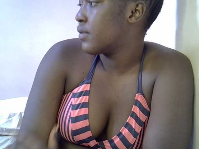 Honey-drop live cam on BongaCams