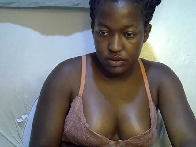 Honey-drop live cam on BongaCams