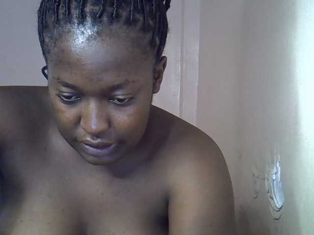 Honey-drop live cam on BongaCams