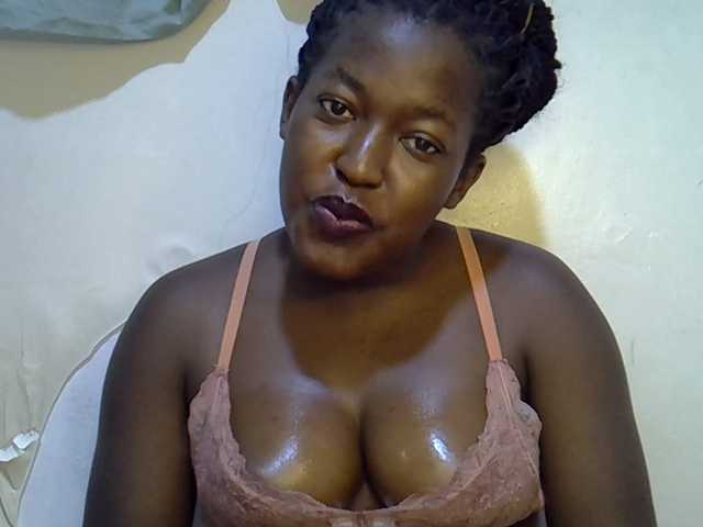 Honey-drop live cam on BongaCams