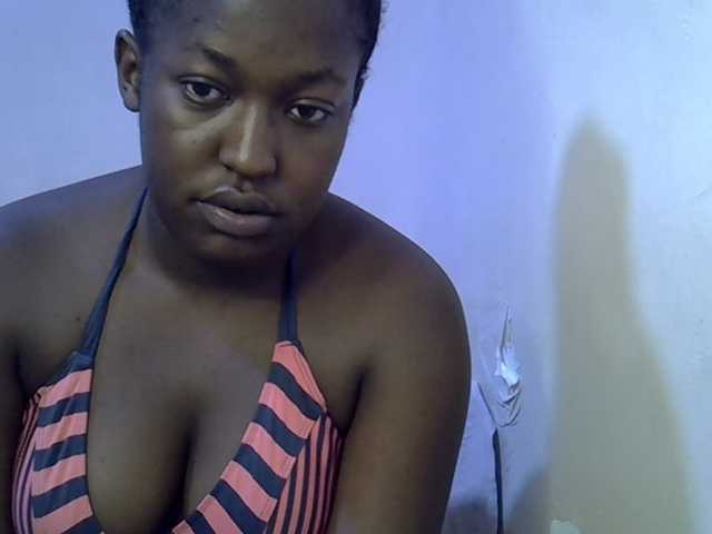 Honey-drop live cam on BongaCams