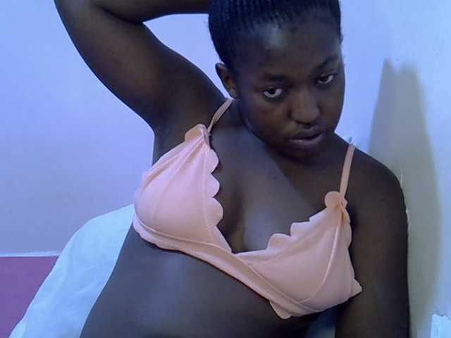 Honey-drop live webcam show
