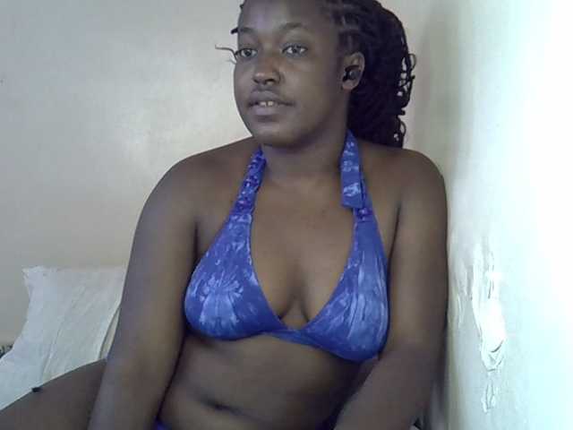 Honey-drop live cam on BongaCams