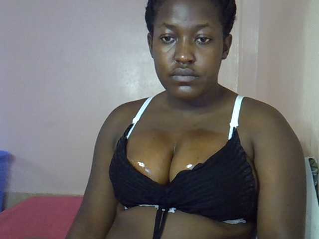 Honey-drop, live now on BongaCams