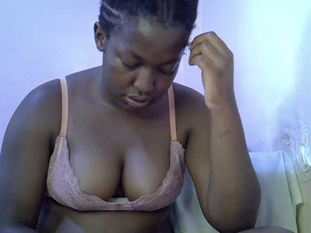 Honey-drop live cam on BongaCams
